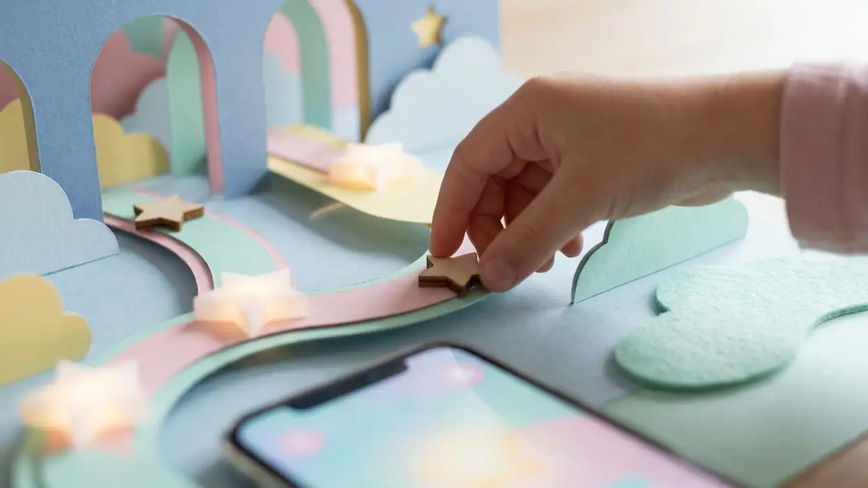 Toca Boca x ハローキティ: デジタル文化における遊びと学びの橋渡し